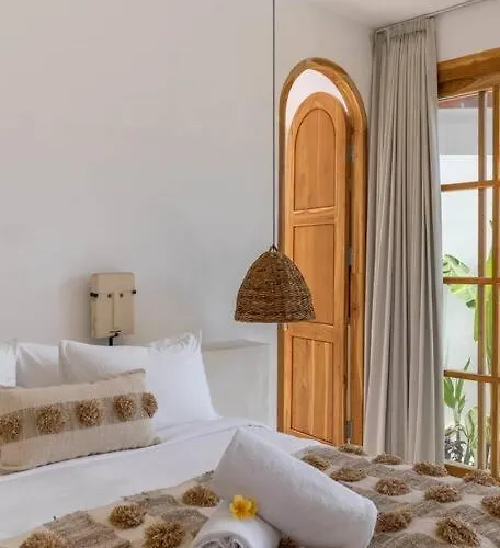 Laa - Tropical & Modern 3br -